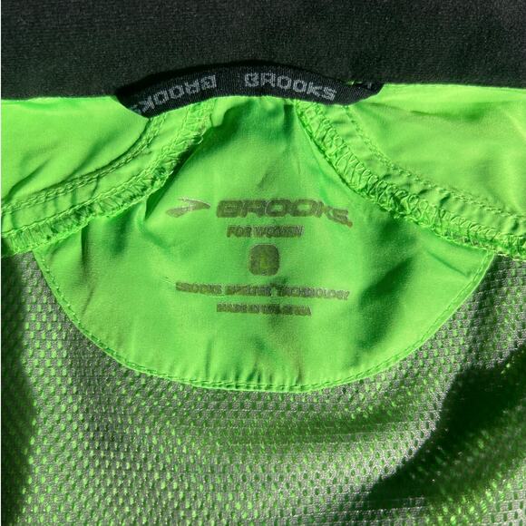 Brooks Shelter Technology Full Zip Windbreaker Jacket Size Large - Picture 2 of 13